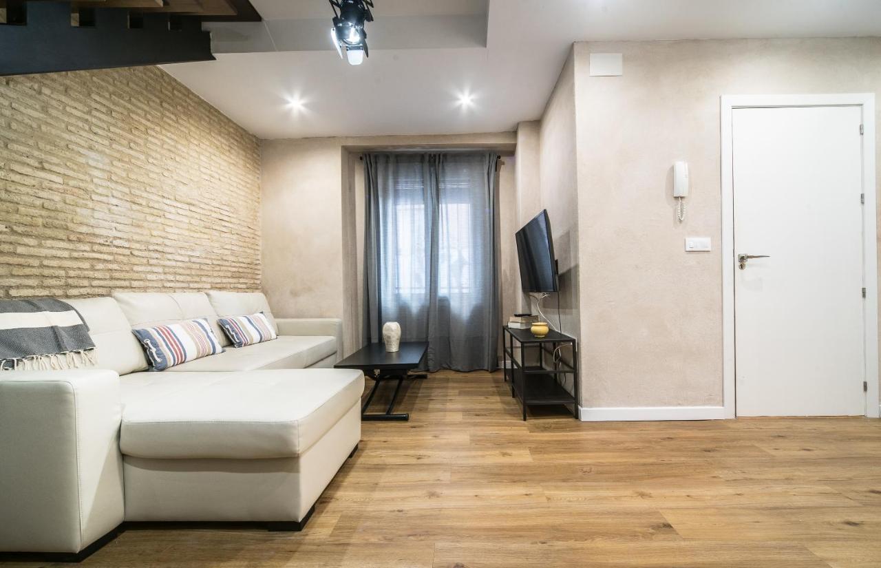 Rey De Sevilla Flats - Duplex Museo Dış mekan fotoğraf