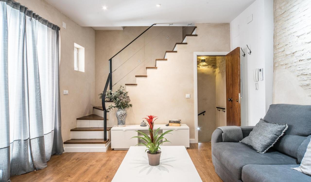 Rey De Sevilla Flats - Duplex Museo Dış mekan fotoğraf