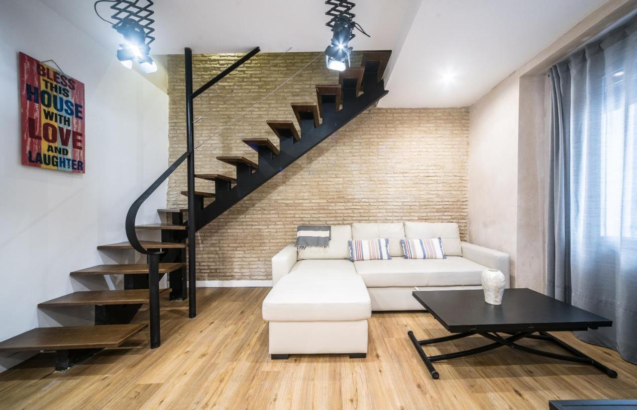 Rey De Sevilla Flats - Duplex Museo Dış mekan fotoğraf