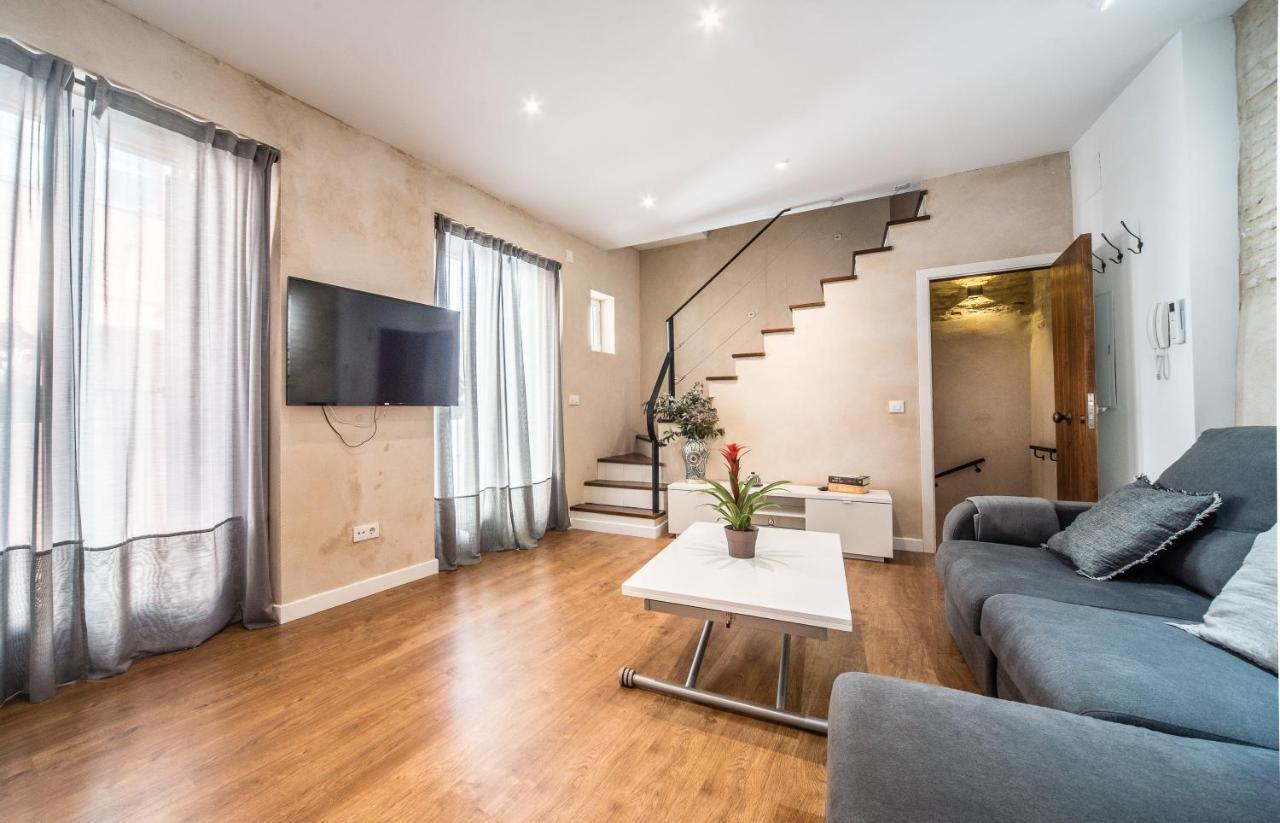 Rey De Sevilla Flats - Duplex Museo Dış mekan fotoğraf